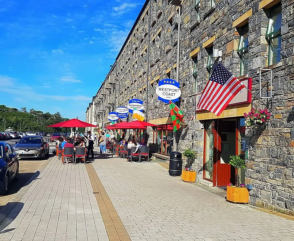 Westport Coast Hotel