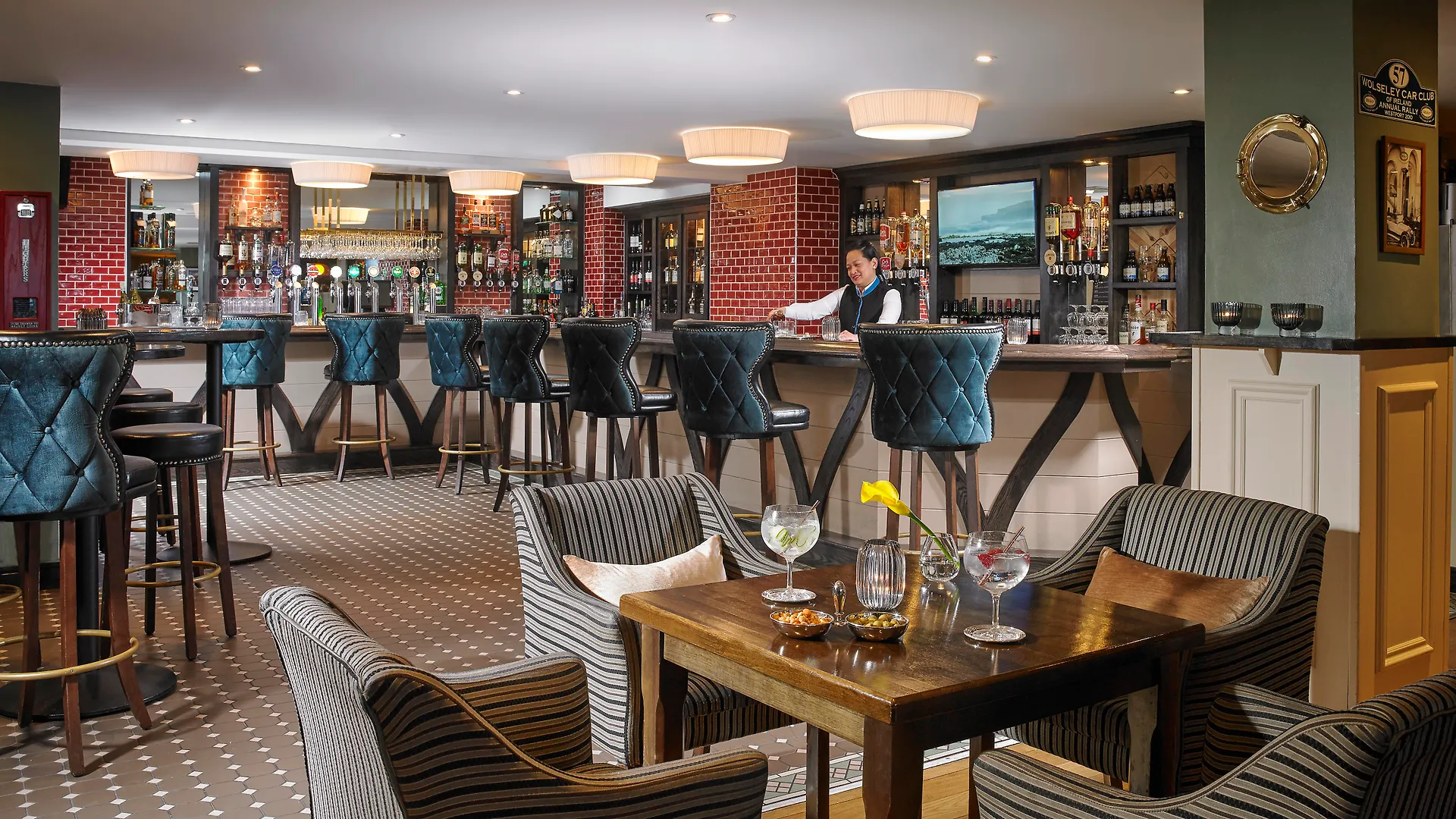 Westport Coast Hotel